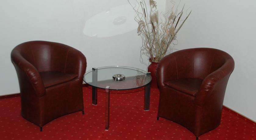 Hotel Iris Arad Habitación foto